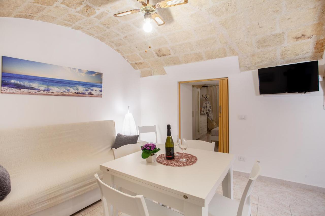 Monopoli Heartbeat - Apartment 200M From Sea Bagian luar foto
