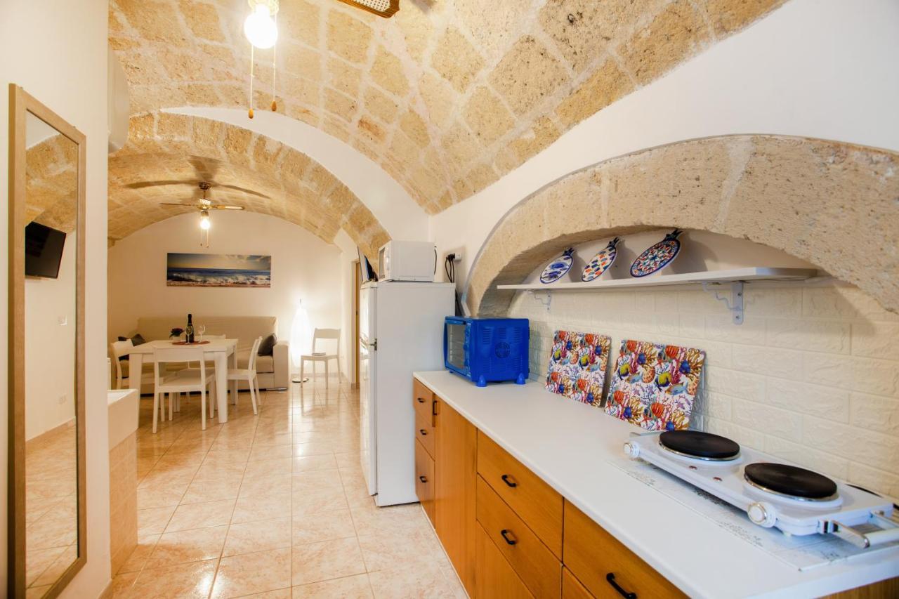 Monopoli Heartbeat - Apartment 200M From Sea Bagian luar foto